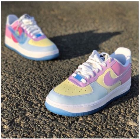 nike schuhe farbe ändern in der sonne|Newsfeed Der Nike Air Force 1 LX UV bekommt einen Restock.